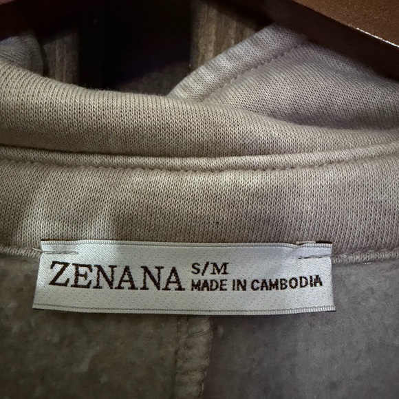 Zenana Outfitters Beige Button-Up Sweatshirt - Picture 2 of 3